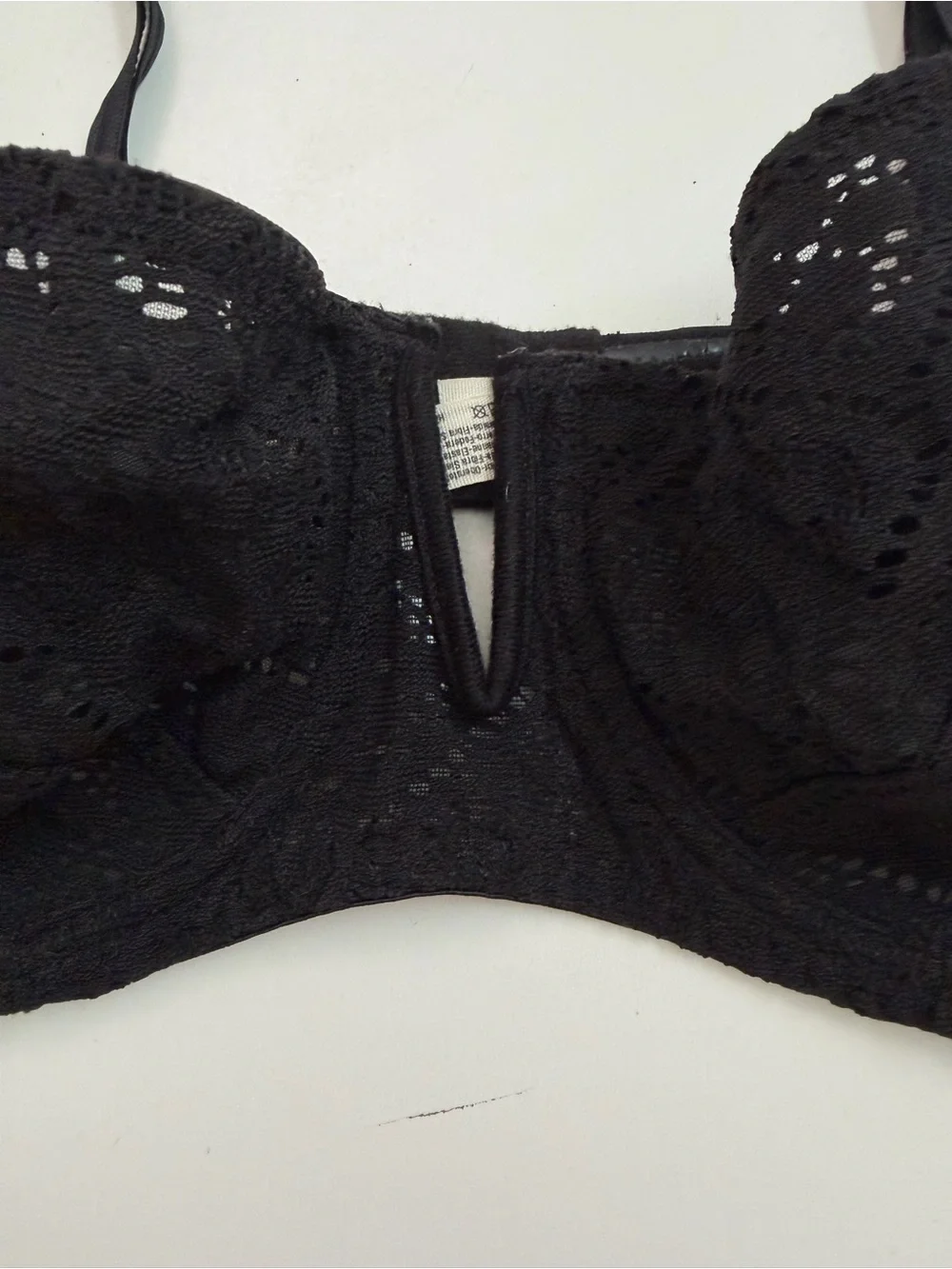 intimately Free People Balconette Bra Lace Underwire Unlined Boning Piping Black